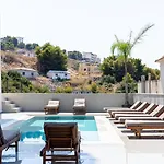 Skyline Penthouse - Dual Pools Apartmán