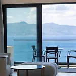 Skyline Penthouse - Dual Pools Sarandë