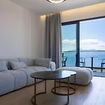 Skyline Penthouse - Dual Pools * Саранда